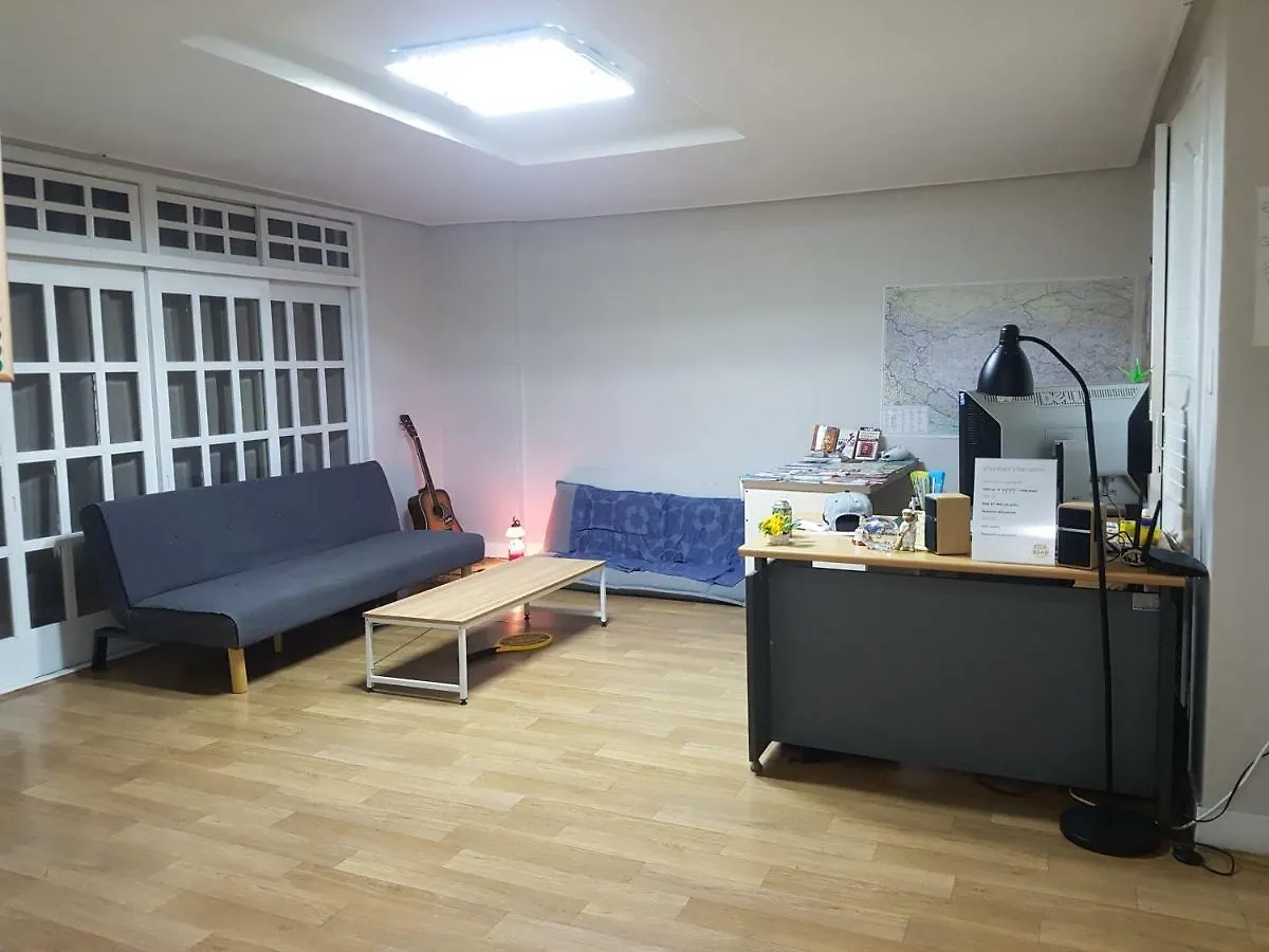 Silk Road Hostel Busan